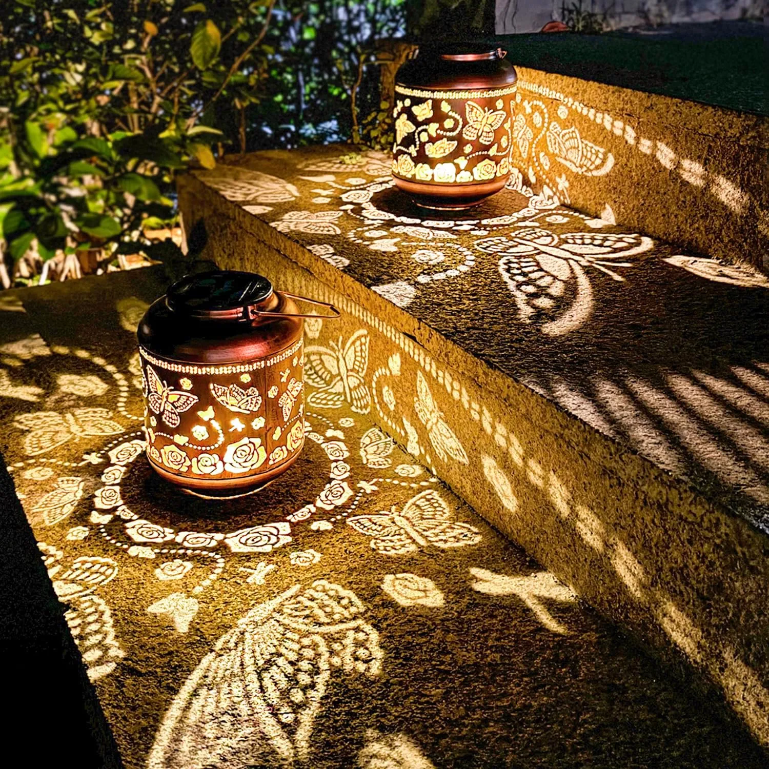 Solar Lanterns with LED Lights, Waterproof Outdoor Metal Decor for Yard, Patio, Lawn, Pathway & Tabletop